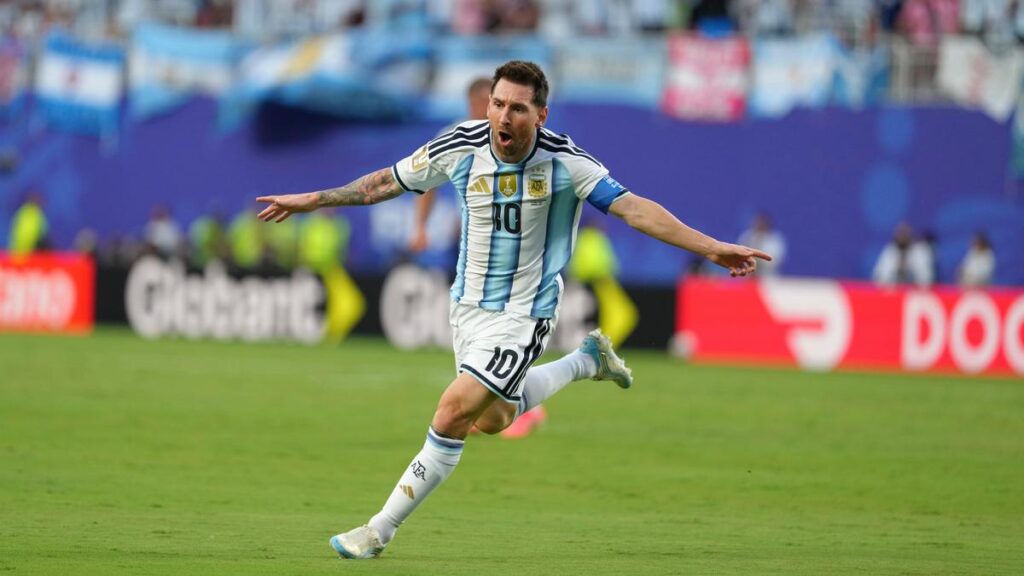 algeria argentina wcup soccer 16831
